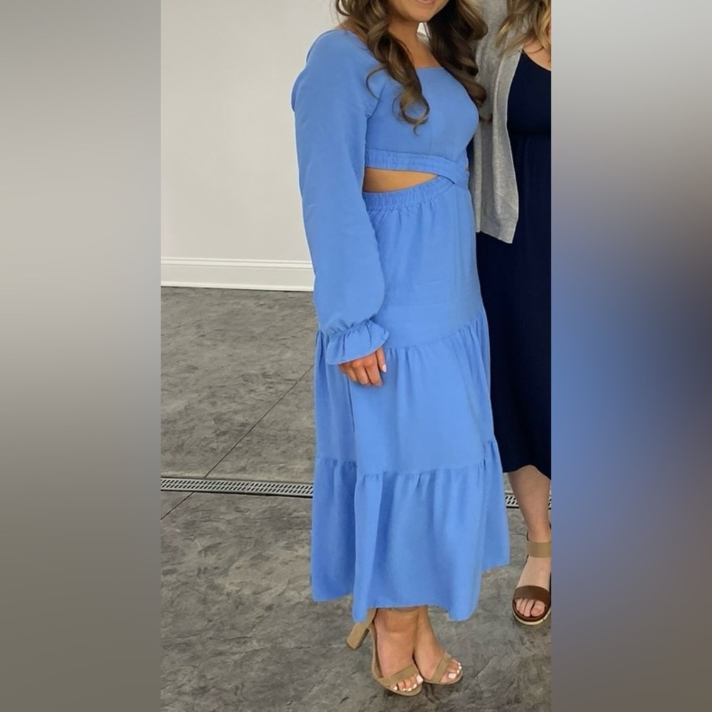 Cut Out Dress💙